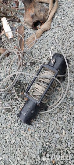 Лебедка автомобильная 12000