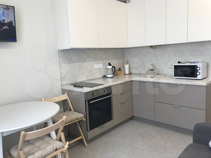 1-к. квартира, 35 м², 8/9 эт.