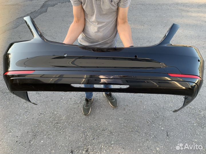 Продаю комплект бамперов mercedes s 222