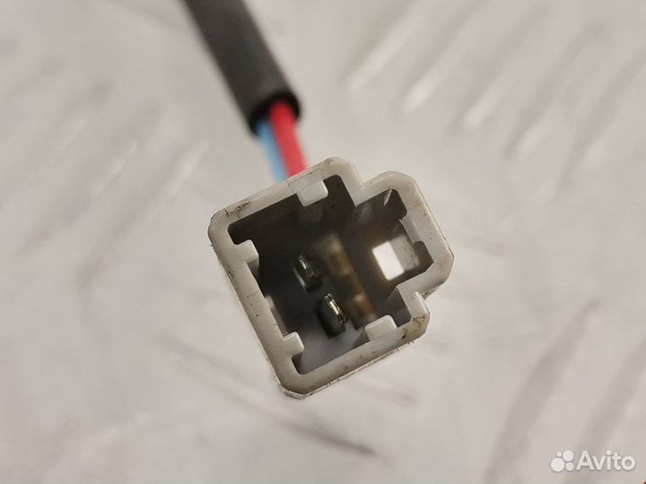 Стеклоподъемник электрический задний левый Rover