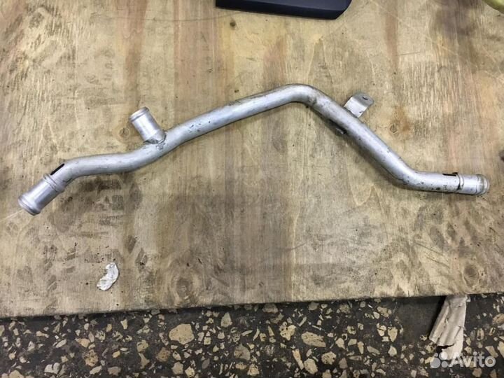 Трубка охлажд. жидкости металлическая Audi Q7 (4L