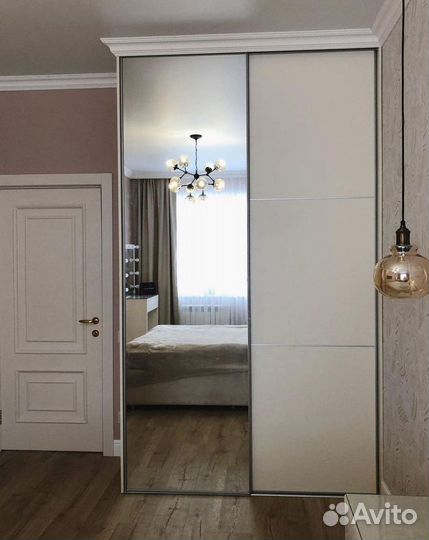 Шкаф в квартиру D 604