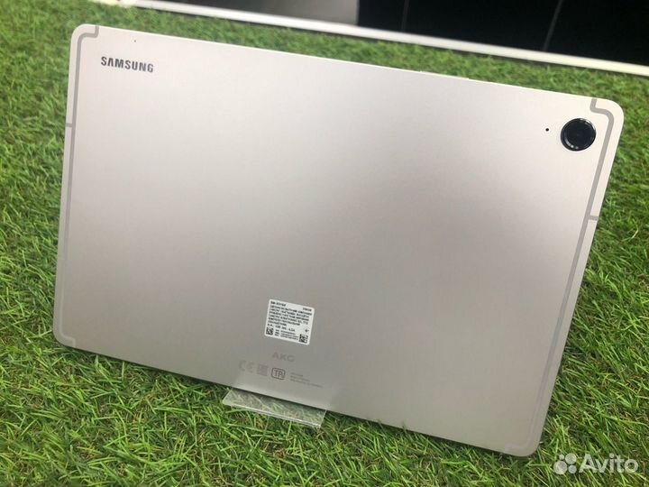 Планшет Samsung Galaxy Tab S9 FE 5G 8/256 гб