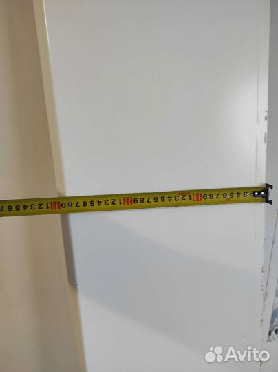 Подоконник б/у глянцевый