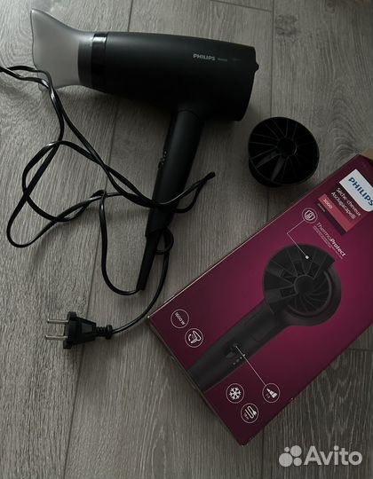 Фен Philips