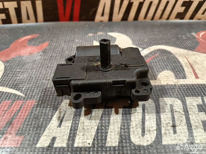 Сервопривод заслонки печки Ford Focus 1