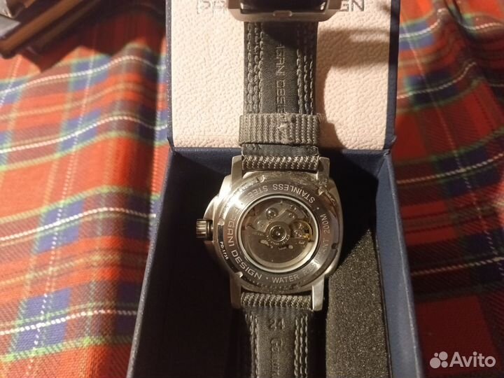 Часы механические Pagani Design PD-1736