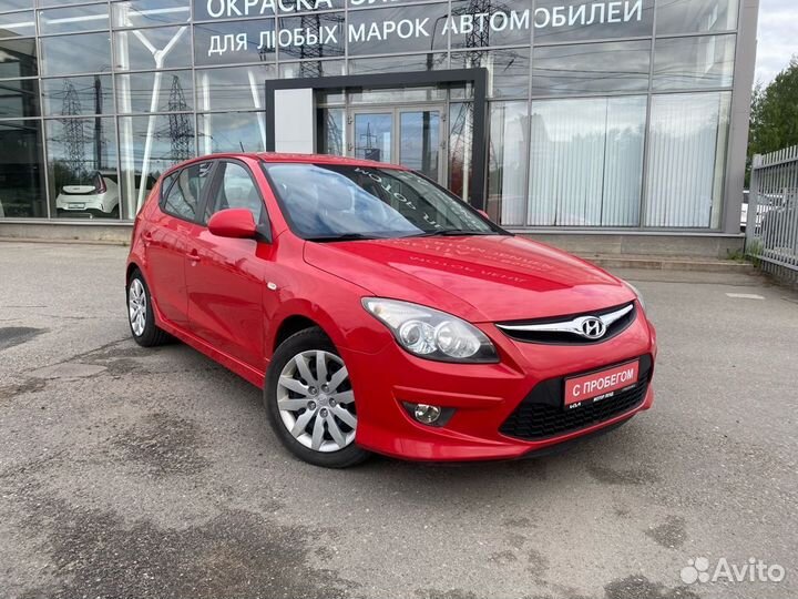 Hyundai i30 1.6 AT, 2010, 104 986 км