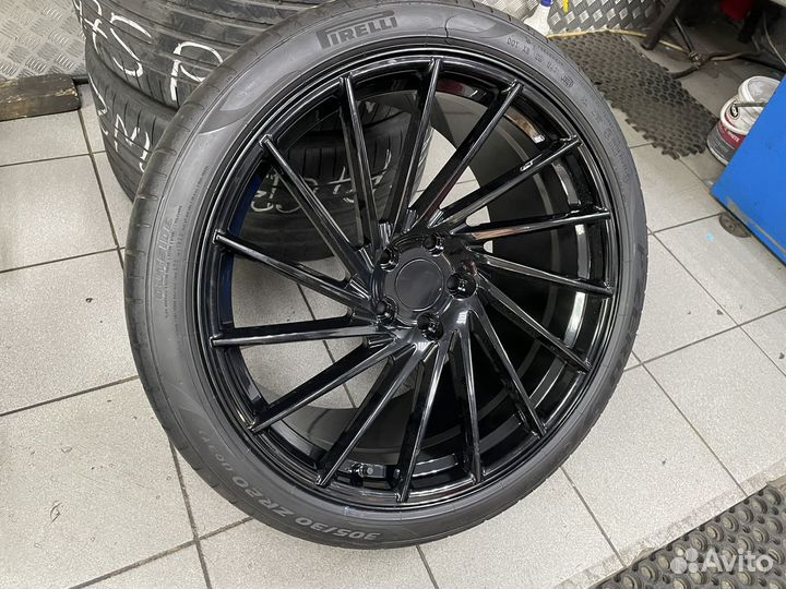 Разноширокие Колеса r20 Ferrari