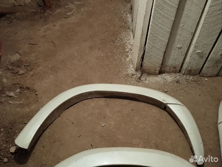 Фендеры на land Крузер