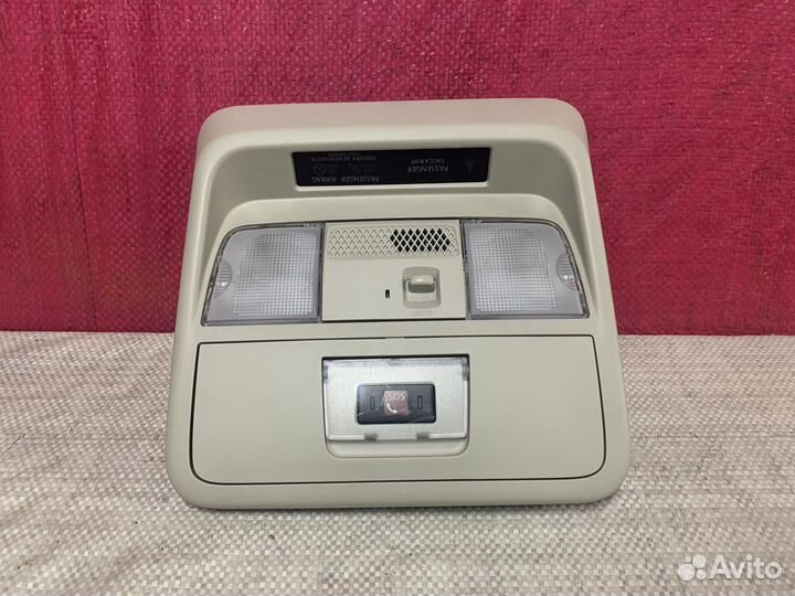 Outlander 3 GF Плафон Салонный SOS