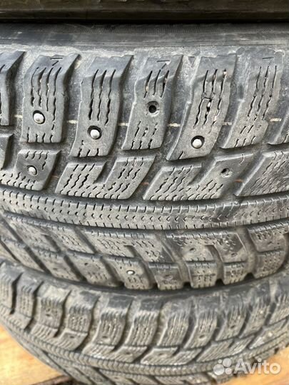 Kumho I'Zen KW22 195/55 R16 91T