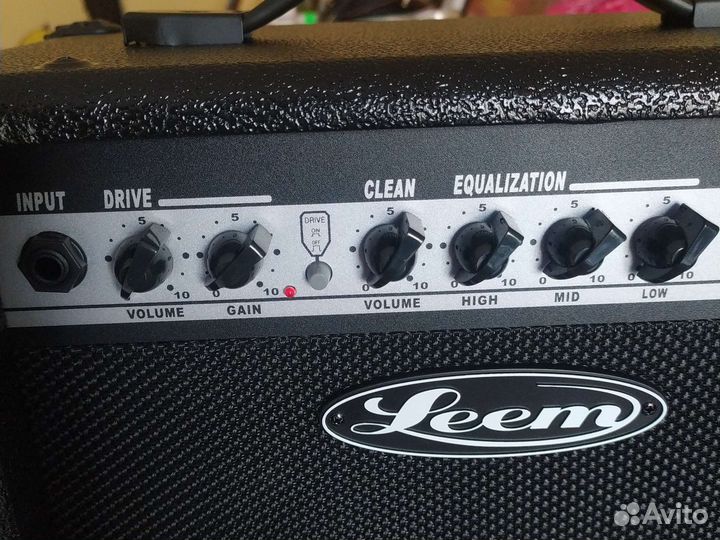 Комбоусилитель