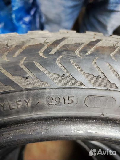 Nokian Tyres Hakkapeliitta 8 245/50 R18 100T