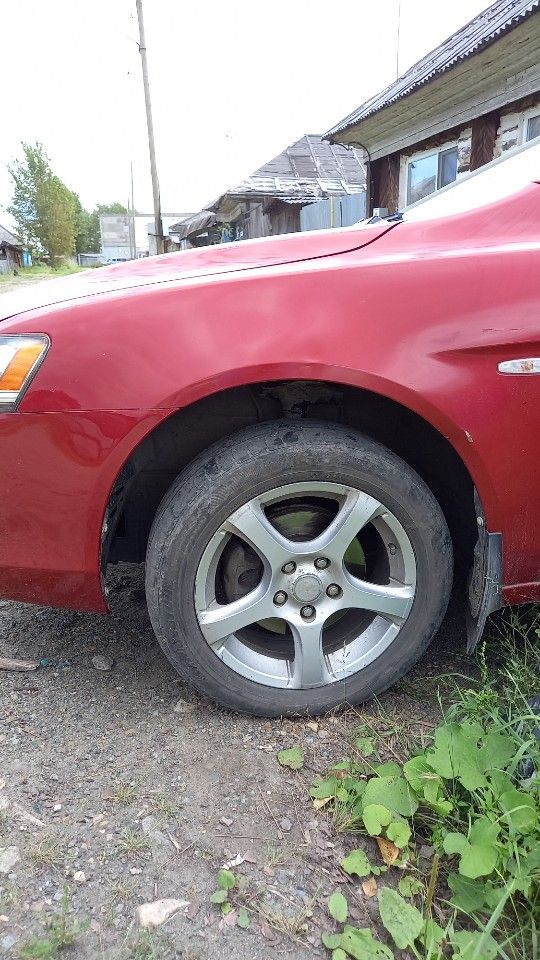 Mitsubishi Lancer: фото владельца
