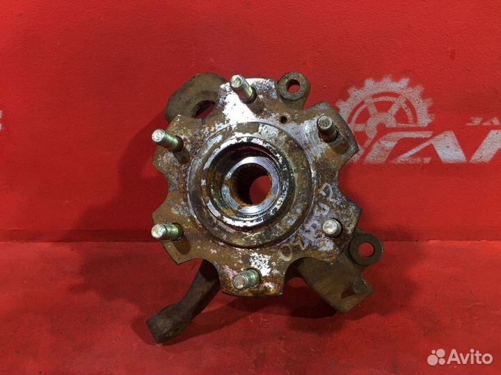 Кулак передний правый Mitsubishi Pajero SUV 4M41