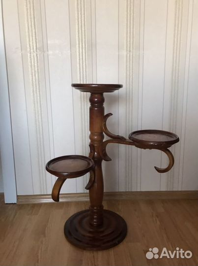 Подставка под цветы