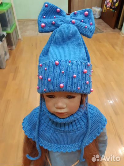 Шапка + манишка из итальянской пряжи