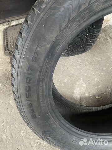 Nokian Tyres Hakkapeliitta 8 255/55 R17