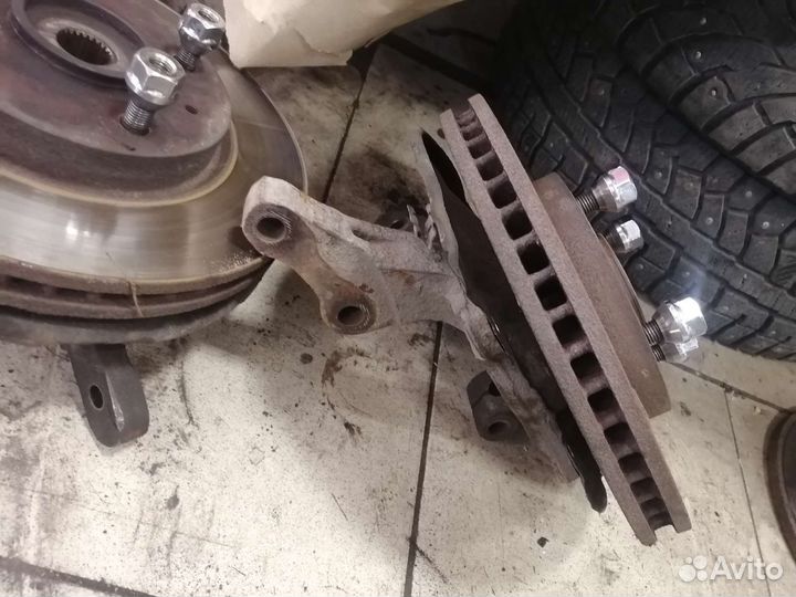 Ступицы lancer 9 в сборе