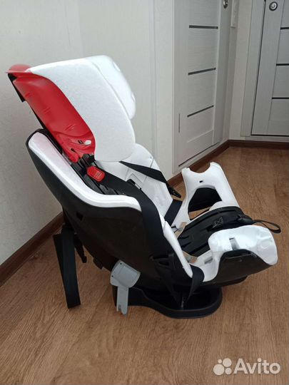 Детское автокресло Evenflo от 0 до 36 кг с isofix