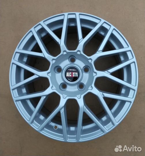 Диски литые R17 X131 HS разболтовка 5*114,3 новые