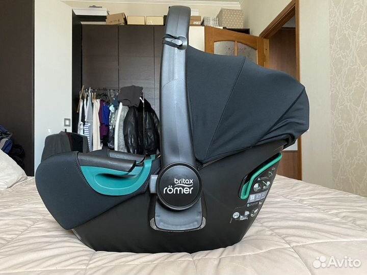 Автолюлька britax romer baby safe isense