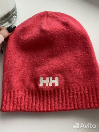 Женская шапка