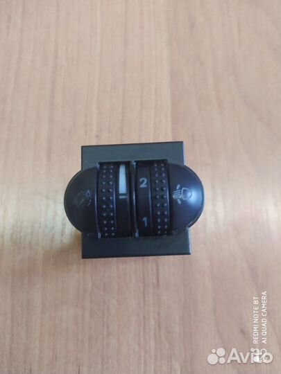 Кнопка корректора фар Volkswagen Passat B5 седан