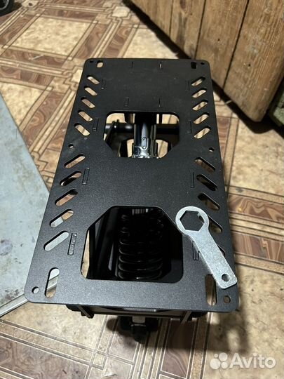 Амартизационная стойка AS 100 для кресла в лодку