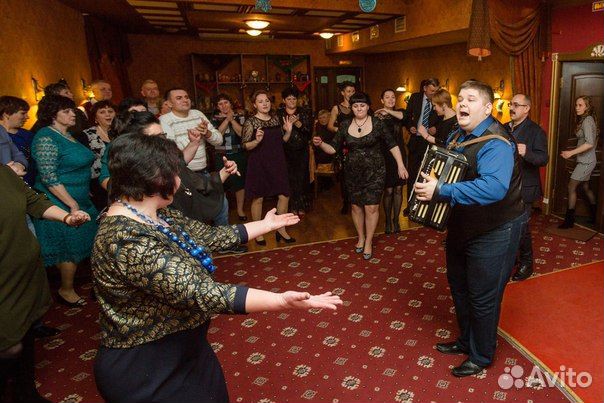 Поющий баянист и Баян-шоу Михаила Малашенко