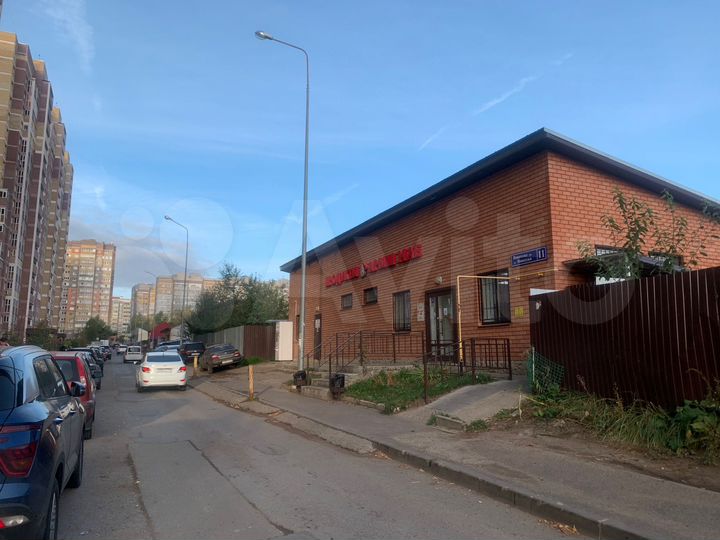 Торговая площадь с арендатором, 187.5 м²