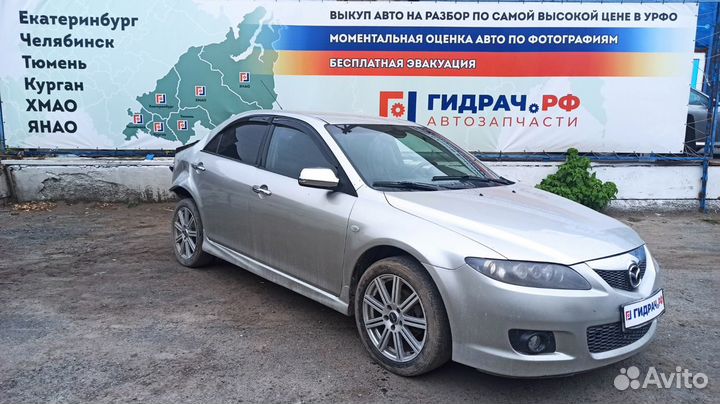 Крышка кронштейна сиденья Mazda 6 (GG) GJ6A57054