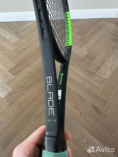 Ракетка для большого тенниса Wilson blade v6
