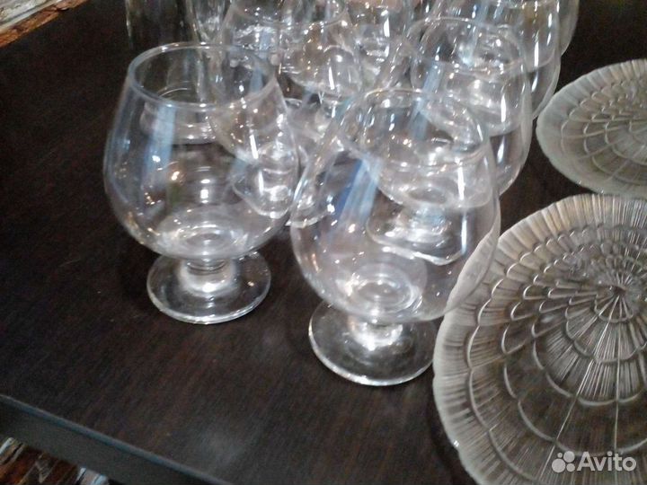 Фужеры, сахарница, салатница