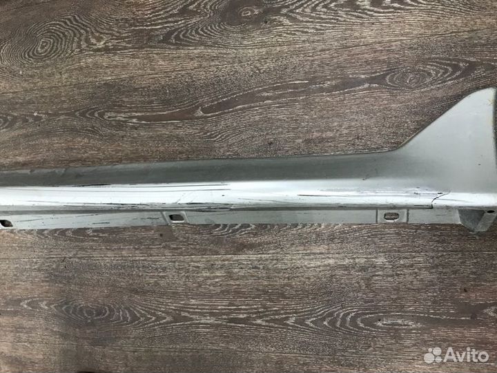 Порог левый Toyota Ipsum ACM21W 2azfe 2001-2009