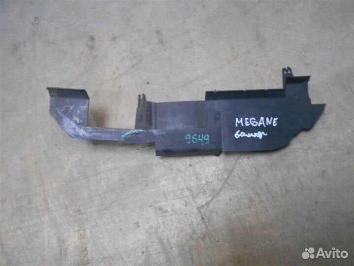 Воздуховод радиатора левый от Renault Megane II 2