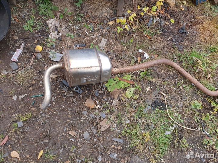 Глушитель + катализатор 1,6 МКПП Renault Megane II