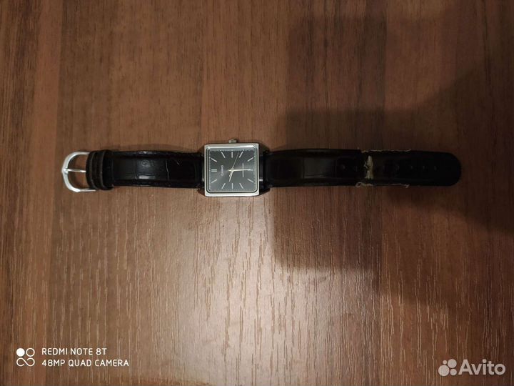 Часы наручные