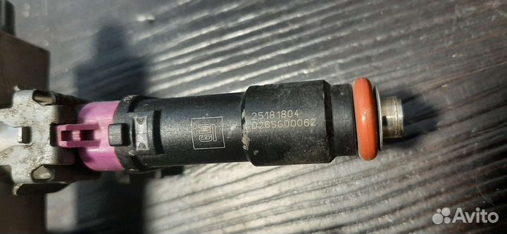 Daewoo Gentra топливная форсунка