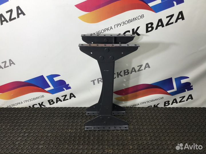 21667802 Траверса рамы поперечная