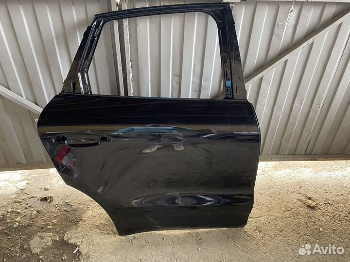 Дверь задняя правая Porsche Macan 95B