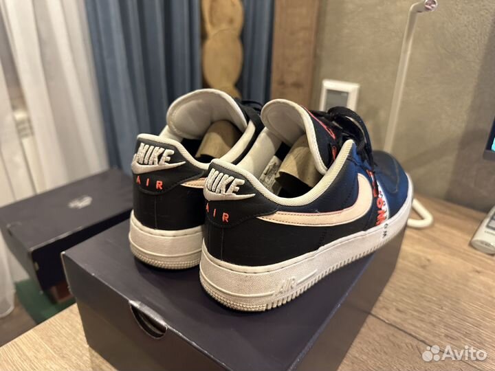 Nike Air Force 1 