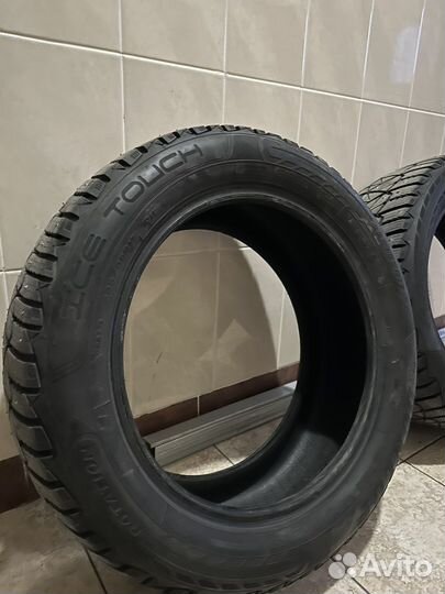 Dunlop Ice Touch 225/55 R17 101T