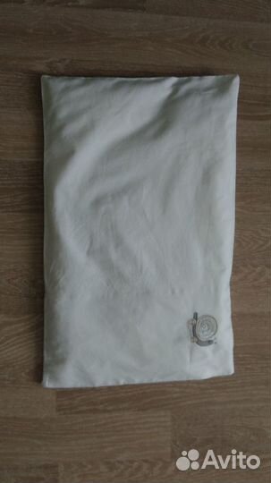 Продам комплект в кроватку