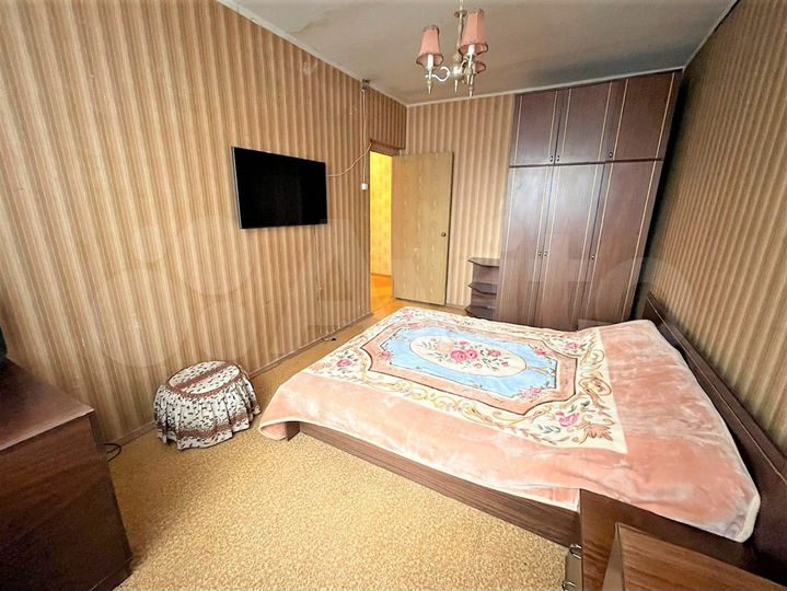 3-к. квартира, 74 м², 5/17 эт.