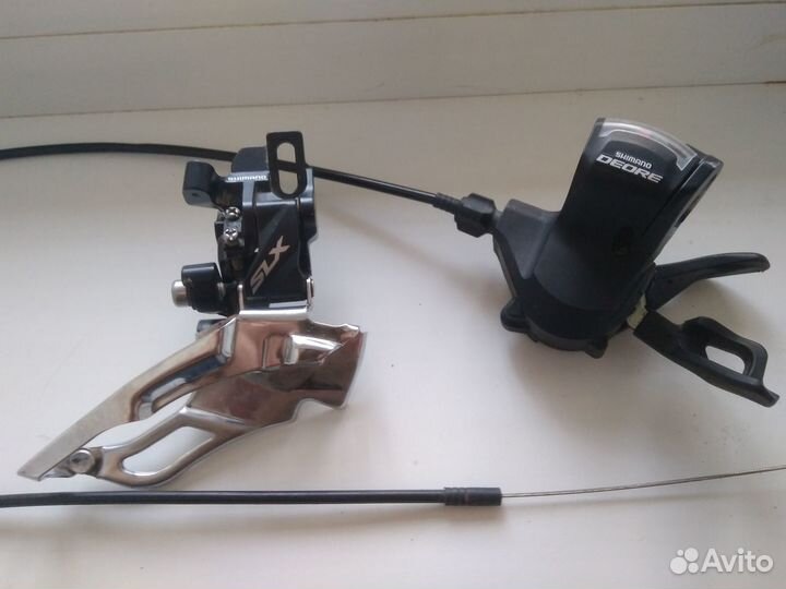 Передний переключатель / манетка Shimano Deore SLX