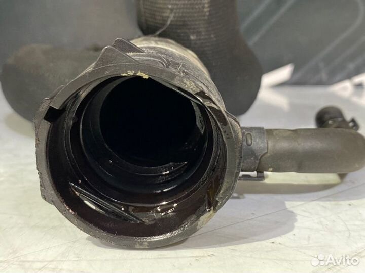 Шланг радиатора Audi A6 C6 caja 2011