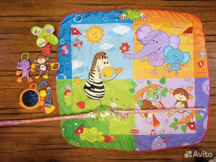 Погремушки, коврик, авто-зеркало, мобиль и др