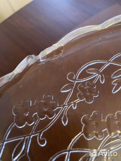 Тортница стекло